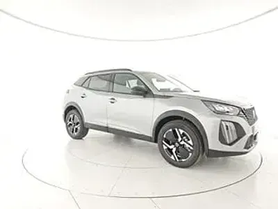 Usata Peugeot 2008 Allure 101 CV (74 kW) 2025 Grigio SUV