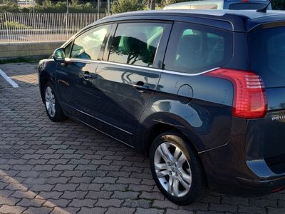 usata Peugeot 5008 7 posti automatica