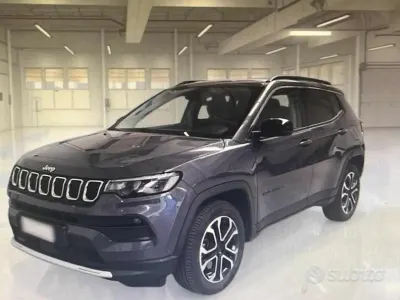 Usata Jeep Compass Limited 131 CV (96 kW) 2022 Vari colori SUV