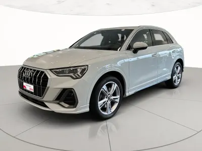 Usata Audi Q3 S-Line 200 CV (147 kW) 2022 Bianco ghiacciaio metallizzato SUV