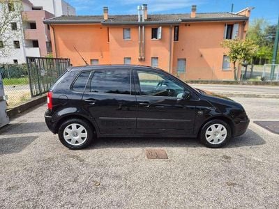 Usata VW Polo Comfortline 64 CV (47 kW) 2004 Nero Utilitaria