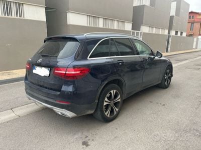 Mercedes GLC250