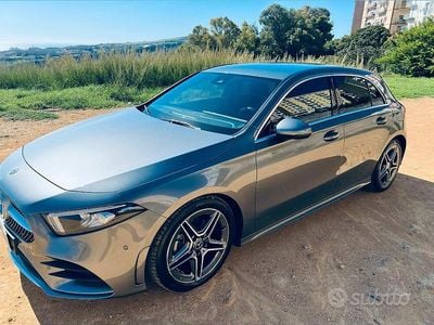Usata Mercedes A180 AMG 120 CV (88 kW) 2019 Grigio Berlina