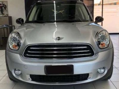 usata Mini Cooper D Countryman 2.0 all4 AUT DISTRUB FATTA!