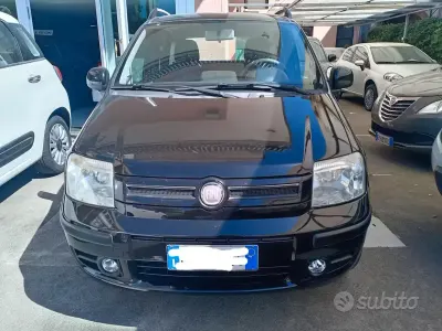 Usata Fiat Panda Dynamic 60 CV (44 kW) 2010 Nero Utilitaria