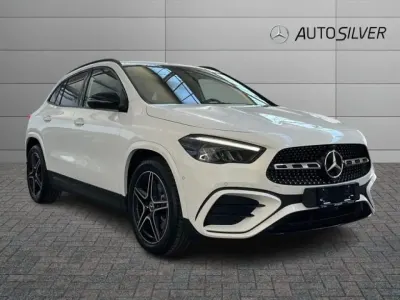 Nuova Mercedes GLA200 Advanced Plus 150 CV (110 kW) 2025 Bianco / pastello SUV