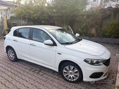 Occasion Fiat Tipo 2017 Blanc Berline