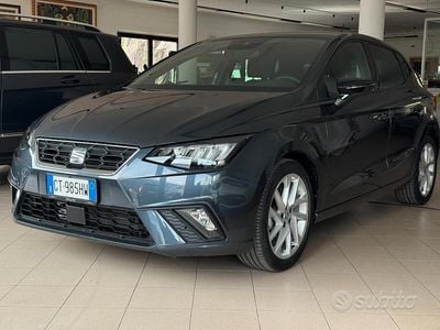 Usata Seat Ibiza FR 95 CV (69 kW) 2024 Grigio Utilitaria