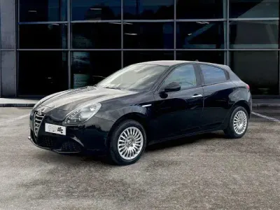 Usata Alfa Romeo Giulietta Progression 105 CV (77 kW) 2015 Nero Utilitaria
