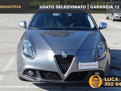 Usata Alfa Romeo Giulietta Super 120 CV (88 kW) 2016 Grigio scuro Utilitaria