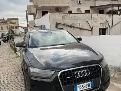 Usata Audi Q3 Advanced Plus 177 CV (130 kW) 2013 Nero SUV