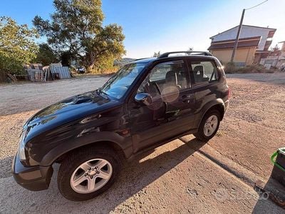 Second-hand Suzuki Grand Vitara 109 CP (80 kW) 2003 Break