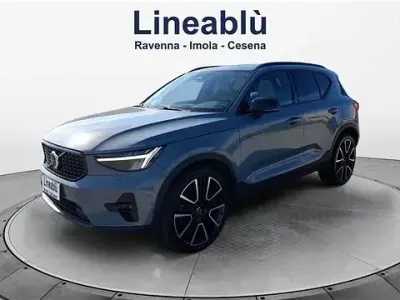 Usata Volvo XC40 Ultimate 197 CV (144 kW) 2023 Grigio SUV
