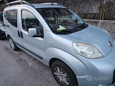 Usata Fiat Qubo Trekking 77 CV (56 kW) 2025 Grigio Monovolume