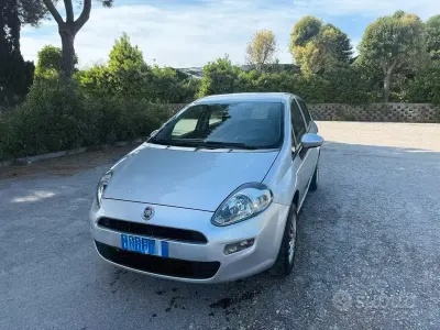 Usata Fiat Punto 77 CV (56 kW) 2018 Utilitaria