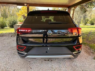 Usata VW T-Roc Style 150 CV (110 kW) 2024 Nero SUV