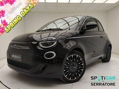 Usata Fiat 500e La Prima 86 kW (118 CV) 2021 Nero Berlina