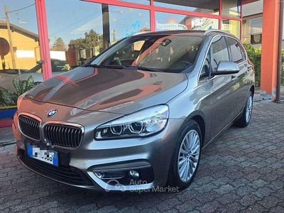 Usata BMW 220 Active Tourer Luxury Line 190 CV (139 kW) 2015 Antracite Monovolume
