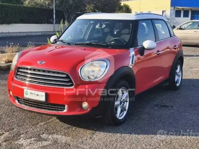 Usata Mini Cooper D Countryman 111 CV (81 kW) 2011 Rosso SUV