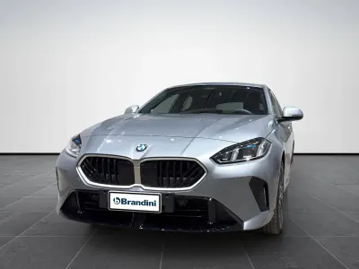 Usata BMW 118 M Sport 150 CV (110 kW) 2025 Skyscraper grey metallic Utilitaria