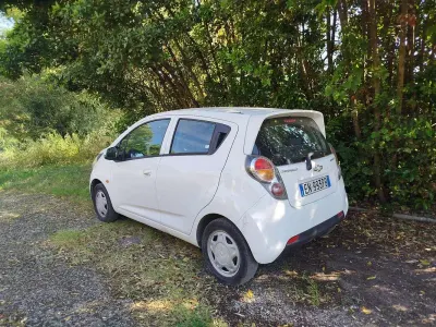 Usata Chevrolet Spark LS 68 CV (50 kW) 2012 Bianco Utilitaria