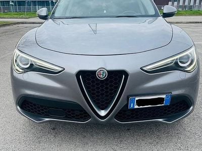 Usata Alfa Romeo Stelvio 280 CV (205 kW) 2017 Grigio SUV