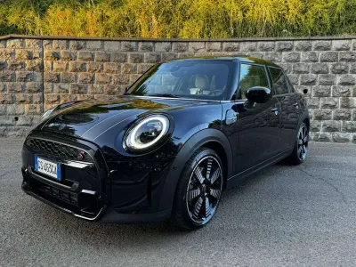 Usata Mini Cooper S 178 CV (130 kW) 2023 Blu/azzurro Utilitaria