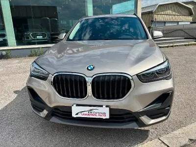 Używany BMW X1 Efficient Dynamics 190 KM (139 kW) 2021 SUV