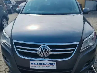 Brugt VW Tiguan Sportline 140 HK (102 kW) 2011 Grå SUV