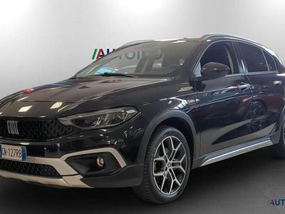 Usata Fiat Tipo Cross 101 CV (74 kW) 2022 Nero Berlina