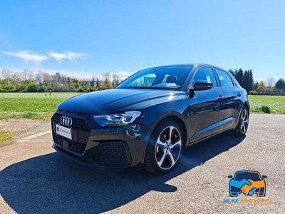 Usata Audi A1 Sportback Admired 95 CV (69 kW) 2022 Grigio Utilitaria