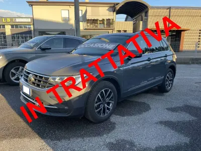 Usata VW Tiguan Business 122 CV (89 kW) 2021 Dolphin grey SUV