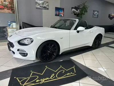 Usata Fiat 124 Spider Lusso 140 CV (102 kW) 2019 Bianco Cabrio