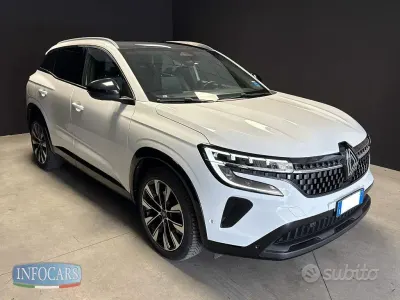 Usata Renault Austral Techno 131 CV (96 kW) 2023 Bianco metallizzato SUV