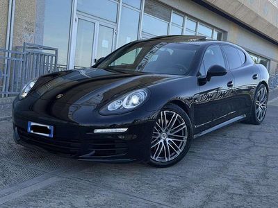 Usata Porsche Panamera Edition 300 CV (220 kW) 2016 Utilitaria