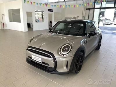 Occasion Mini Cooper Classic 136 ch (100 kW) 2021 Rouge Citadine