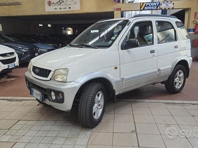Usata Daihatsu Terios 85 CV (62 kW) 2002 Bianco SUV