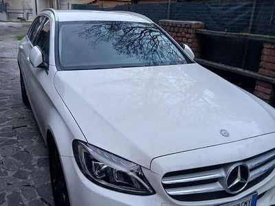 Usata Mercedes C180 Premium 116 CV (85 kW) 2016 Bianco Station wagon