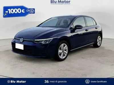 Usata VW Golf VII Life 150 CV (110 kW) 2020 Atlantic blue metallizzato Berlina