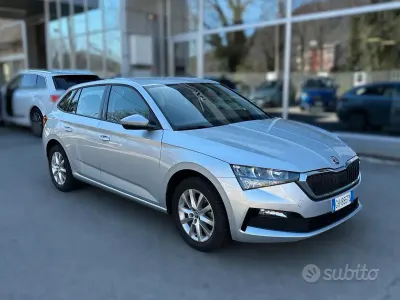 Usata Skoda 110 R Ambition 110 CV (80 kW) 2022 Grigio Berlina