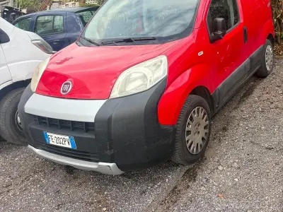 Usata Fiat Fiorino 95 CV (69 kW) 2016 Rosso Monovolume