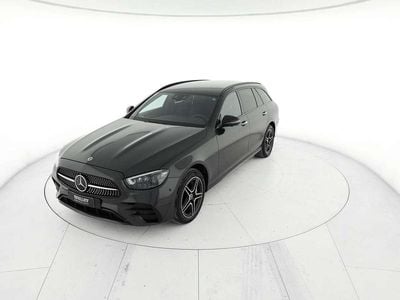 Usata Mercedes E300 Premium Plus 194 CV (142 kW) 2021 Grigio grafite Station wagon
