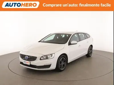 Usata Volvo V60 Kinetic 116 CV (85 kW) 2015 Bianco Station wagon