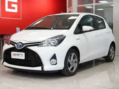 Brugt Toyota Yaris Hybrid Active 101 HK (74 kW) 2017 Hvid Sedan