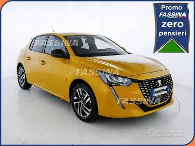 Usata Peugeot 208 Allure 102 CV (75 kW) 2021 Giallo Utilitaria