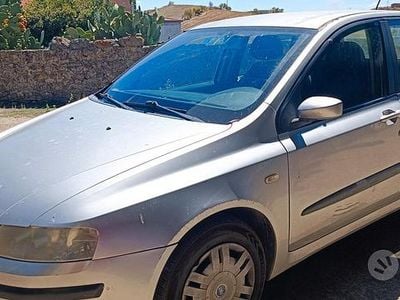 Usata Fiat Stilo 133 CV (97 kW) 2003 Grigio Berlina