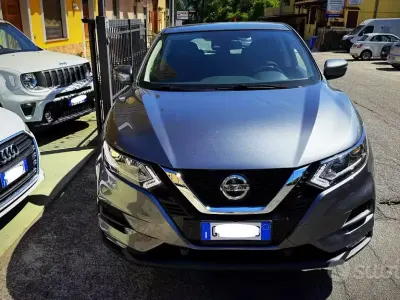 Gebraucht Nissan Qashqai 116 PS (85 kW) 2020 Grau SUV