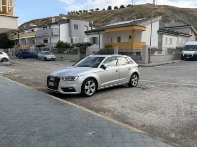 Usata Audi A3 Ambition 105 CV (77 kW) 2014 Grigio Berlina