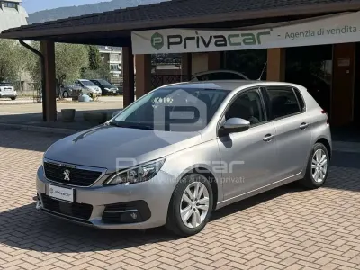 Usata Peugeot 308 Allure 131 CV (96 kW) 2019 Grigio Utilitaria