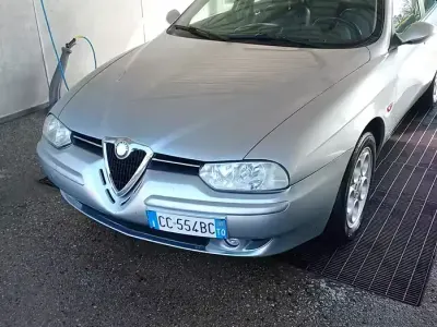 Usata Alfa Romeo 156 120 CV (88 kW) 2002 Berlina